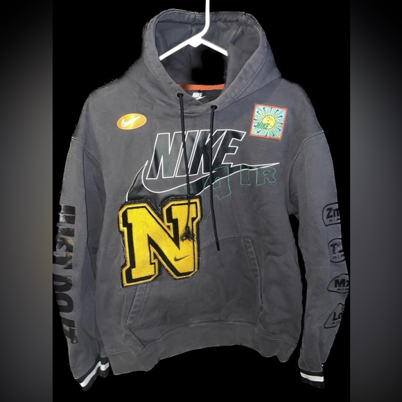 Nike Other - Nike Men’s Sweatshirt